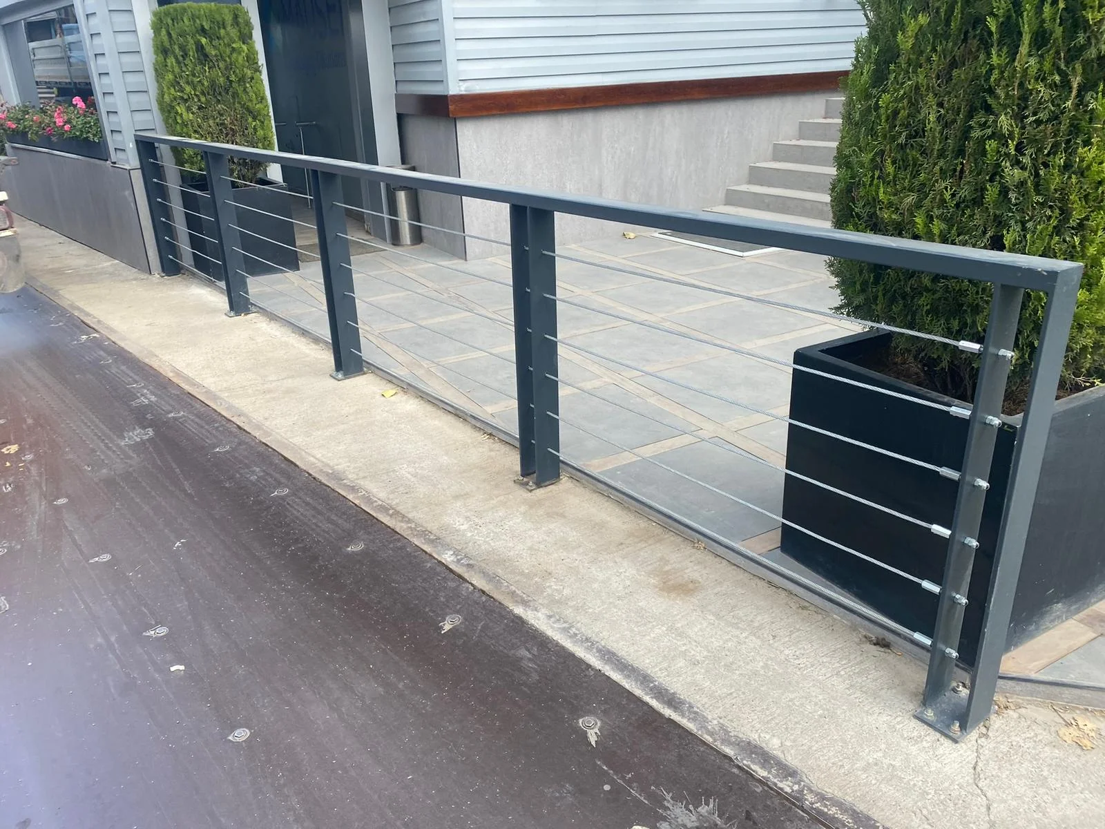 Dış Mekan Halatlı Yol Bariyeri